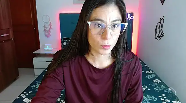 Snapshot of antonella_sweet33 chatting on February 27, 2025, 10:09 pm antonella sweet33 online show from February 27, 2025, 10:09 pm