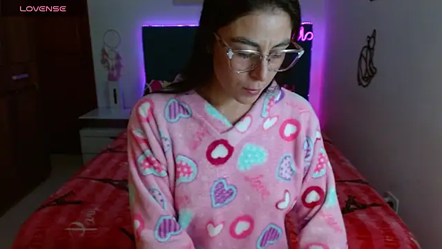 Snapshot of antonella_sweet33 chatting on March 12, 2025, 5:49 pm antonella sweet33 online show from March 12, 2025, 5:49 pm