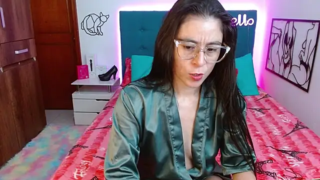 Snapshot of antonella_sweet33 chatting on October 2, 2025, 8:34 pm antonella sweet33 online show from October 2, 2025, 8:34 pm