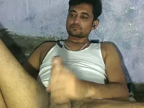 Snapshot of Rocobodymassager chatting on September 19, 2025, 4:33 pm Rocobodymassager online show from September 19, 2025, 4:33 pm