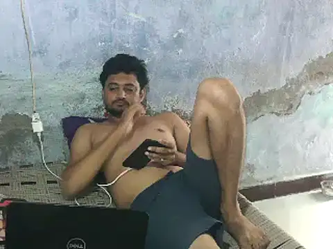 Snapshot of Rocobodymassager chatting on June 3, 2026, 3:18 am Rocobodymassager online show from June 3, 2026, 3:18 am