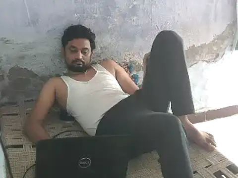 Snapshot of Rocobodymassager chatting on May 25, 2026, 4:45 am Rocobodymassager online show from May 25, 2026, 4:45 am