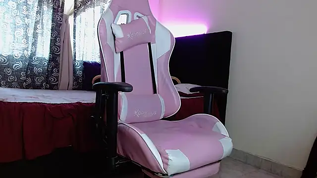 Dakota bumm online show from October 2, 2025, 4:54 pm