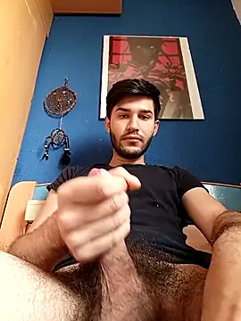 Snapshot of Esti02 chatting on September 27, 2025, 7:58 am Esti02 online show from September 27, 2025, 7:58 am