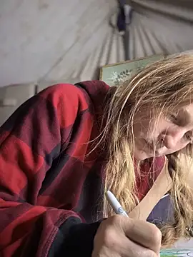 GoldenFlameGoddess online show from September 30, 2025, 2:28 am