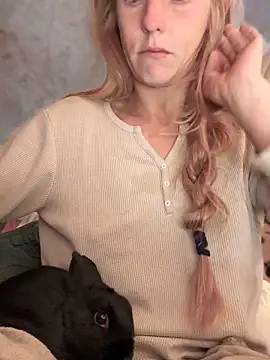 GoldenFlameGoddess online show from September 26, 2025, 3:08 pm