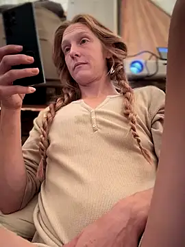 GoldenFlameGoddess online show from October 13, 2025, 3:46 pm