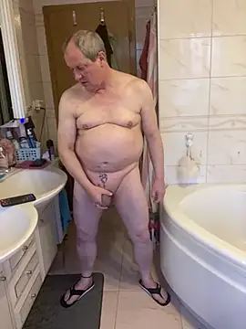 StripperOnStage online show from March 19, 2026, 5:18 am