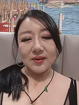 Snapshot of SF0666 chatting on June 21, 2026, 2:56 pm SF0666 online show from June 21, 2026, 2:56 pm