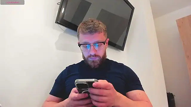 Findom guy online show from February 25, 2026, 2:12 am