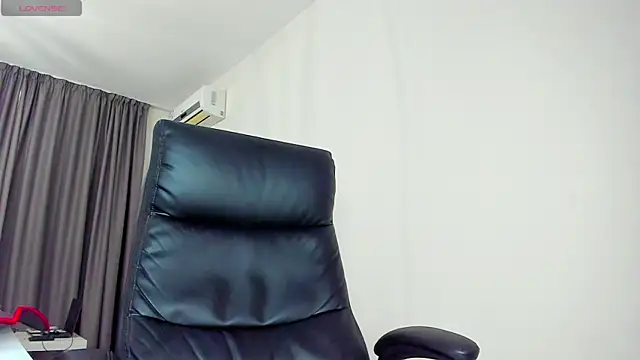 Findom guy online show from March 28, 2026, 1:56 pm