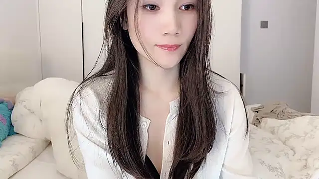 Snapshot of MIa59 chatting on November 30, 2025, 2:01 am MIa59 online show from November 30, 2025, 2:01 am