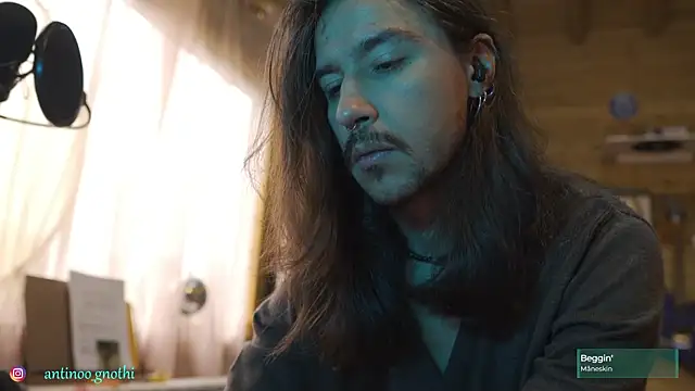 Snapshot of Antinoo_Gnothi chatting on October 8, 2025, 3:46 pm Antinoo Gnothi online show from October 8, 2025, 3:46 pm