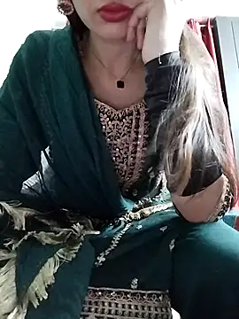 Snapshot of Noor_Darliing chatting on April 22, 2026, 3:19 pm Noor Darliing online show from April 22, 2026, 3:19 pm