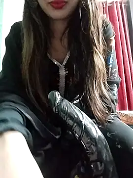 Noor Darliing online show from December 14, 2025, 3:28 pm