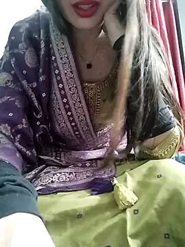 Snapshot of Noor_Darliing chatting on April 20, 2026, 3:13 pm Noor Darliing online show from April 20, 2026, 3:13 pm
