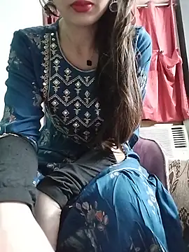 Snapshot of Noor_Darliing chatting on May 17, 2026, 3:23 pm Noor Darliing online show from May 17, 2026, 3:23 pm