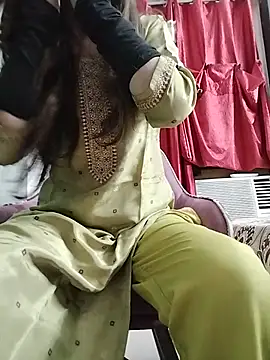 Snapshot of Noor_Darliing chatting on May 23, 2026, 3:44 pm Noor Darliing online show from May 23, 2026, 3:44 pm