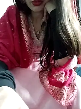 Snapshot of Noor_Darliing chatting on March 3, 2026, 4:47 pm Noor Darliing online show from March 3, 2026, 4:47 pm