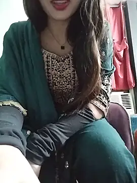 Snapshot of Noor_Darliing chatting on May 12, 2026, 3:29 pm Noor Darliing online show from May 12, 2026, 3:29 pm