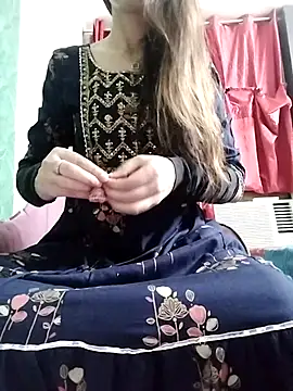 Snapshot of Noor_Darliing chatting on May 3, 2026, 3:59 pm Noor Darliing online show from May 3, 2026, 3:59 pm