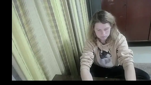 Kathlyn  Heath online show from November 9, 2025, 8:02 pm