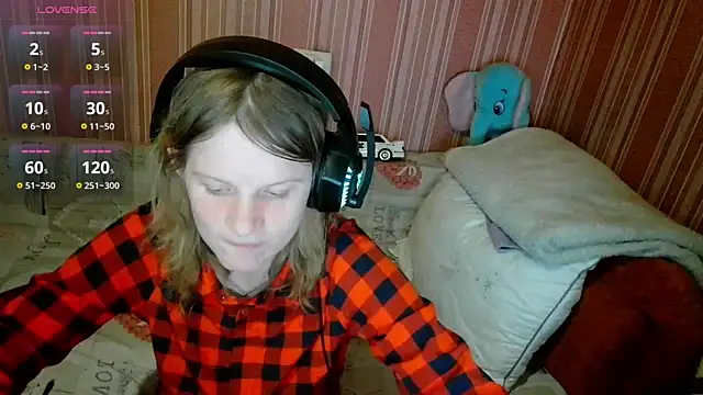 Kathlyn  Heath online show from April 18, 2026, 6:43 pm