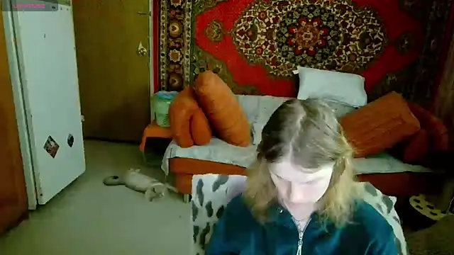 Kathlyn  Heath online show from March 28, 2026, 7:59 pm