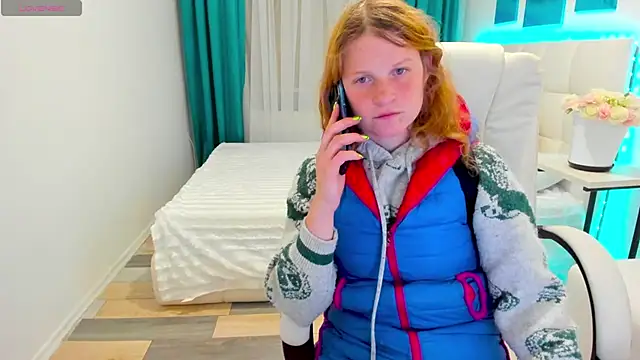 Kathlyn  Heath online show from October 1, 2025, 6:45 pm