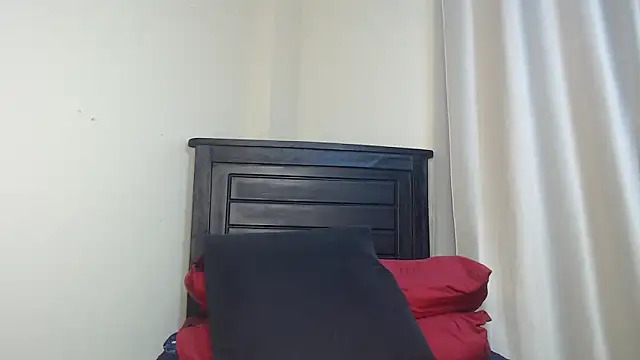 Snapshot of NIKKIE_LOVE chatting on March 10, 2025, 4:07 am NIKKIE LOVE online show from March 10, 2025, 4:07 am