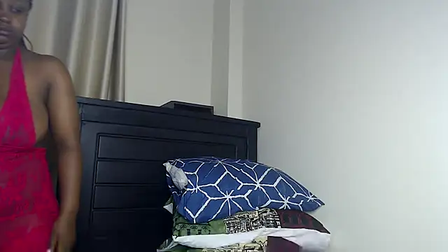 Snapshot of NIKKIE_LOVE chatting on November 27, 2025, 12:33 am NIKKIE LOVE online show from November 27, 2025, 12:33 am