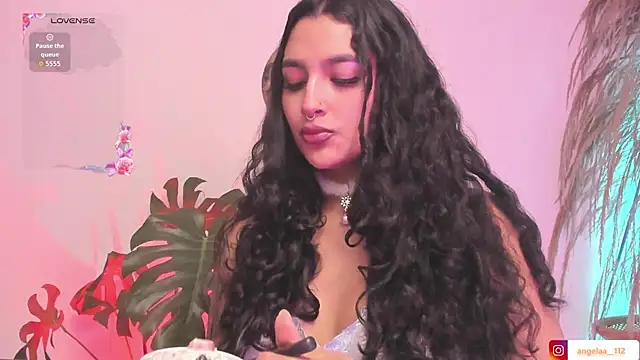 Snapshot of Anngel_1 chatting on November 29, 2025, 4:51 pm Anngel 1 online show from November 29, 2025, 4:51 pm