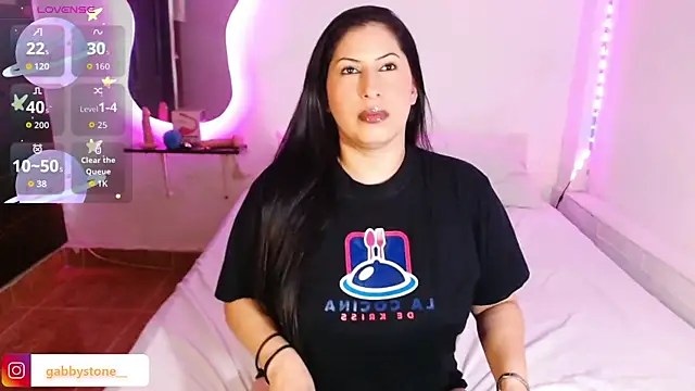 Snapshot of Gabby_stone_ chatting on November 30, 2025, 11:05 pm Gabby stone online show from November 30, 2025, 11:05 pm