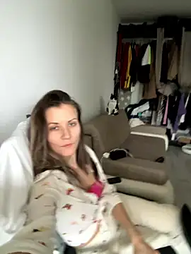 Snapshot of MissAgatha chatting on December 6, 2024, 10:32 am MissAgatha online show from December 6, 2024, 10:32 am
