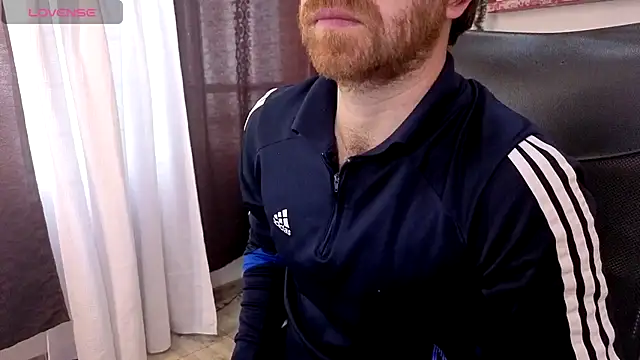 Snapshot of michacosio chatting on November 24, 2025, 2:06 pm michacosio online show from November 24, 2025, 2:06 pm