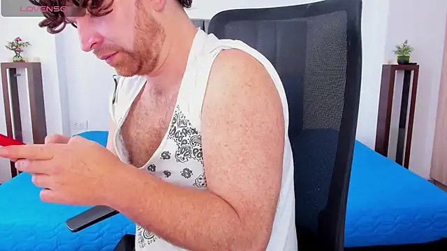 Snapshot of michacosio chatting on October 24, 2025, 7:13 pm michacosio online show from October 24, 2025, 7:13 pm