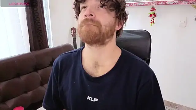 Snapshot of michacosio chatting on November 13, 2025, 5:50 pm michacosio online show from November 13, 2025, 5:50 pm