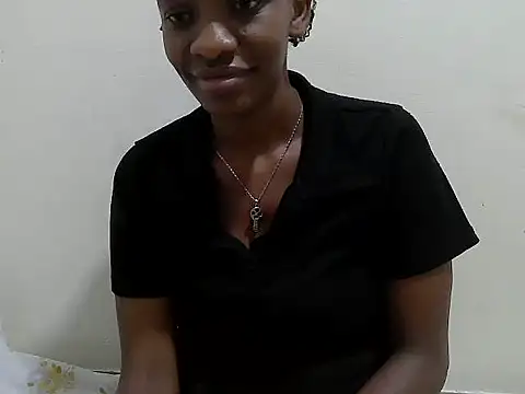 Snapshot of prettybeee chatting on October 26, 2025, 8:48 am prettybeee online show from October 26, 2025, 8:48 am