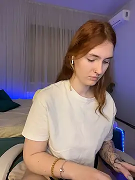 Snapshot of _Chlo__e chatting on November 13, 2025, 2:10 pm Chlo e online show from November 13, 2025, 2:10 pm