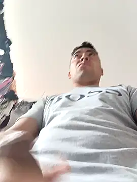 Diego leon27 online show from January 29, 2025, 4:41 pm