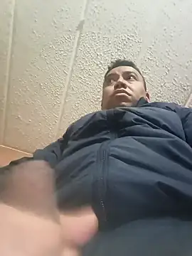 Diego leon27 online show from February 14, 2025, 2:28 am