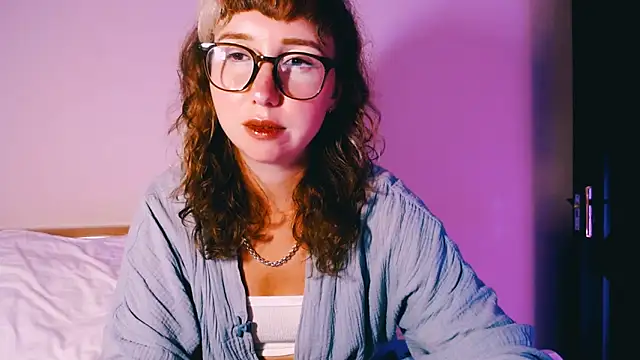 Cosmo Riri online show from March 2, 2026, 1:40 pm