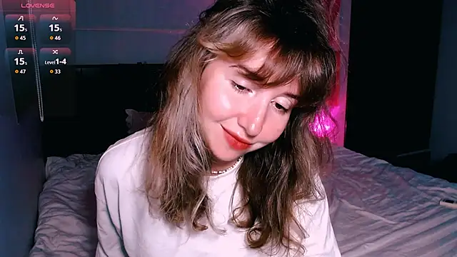 Snapshot of Cosmo_Riri chatting on November 13, 2025, 11:25 am Cosmo Riri online show from November 13, 2025, 11:25 am