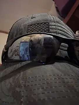 Snapshot of KBONE36 chatting on October 4, 2025, 7:59 pm KBONE36 online show from October 4, 2025, 7:59 pm