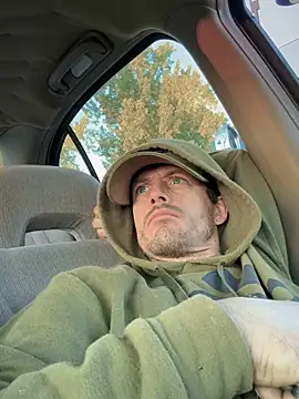 Snapshot of KBONE36 chatting on October 2, 2025, 10:13 pm KBONE36 online show from October 2, 2025, 10:13 pm