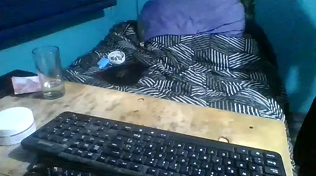 Snapshot of malekon76 chatting on January 15, 2025, 12:36 pm malekon76 online show from January 15, 2025, 12:36 pm