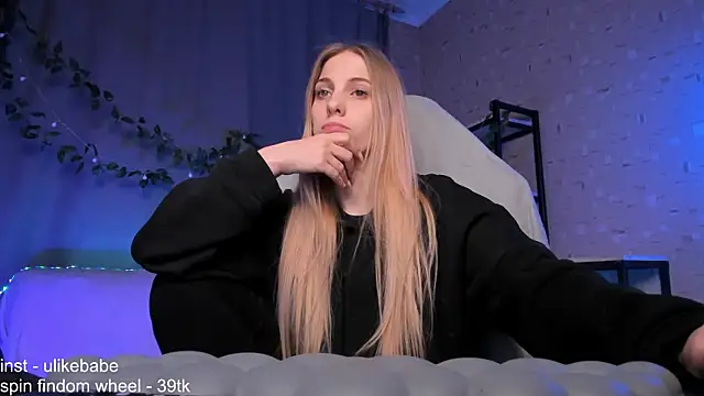 Anna Fink online show from January 31, 2025, 5:32 pm