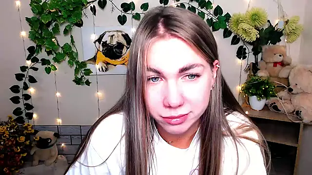 Sport Tall Doll online show from November 12, 2025, 10:52 am