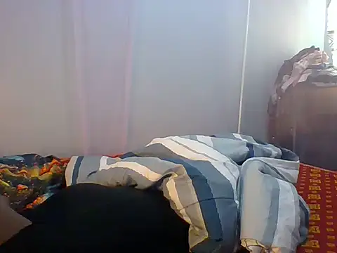 Snapshot of Eminent_Ride chatting on November 23, 2025, 4:22 am Eminent Ride online show from November 23, 2025, 4:22 am