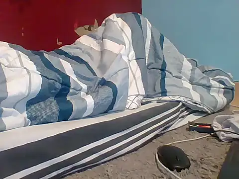 Snapshot of Eminent_Ride chatting on November 2, 2025, 4:17 am Eminent Ride online show from November 2, 2025, 4:17 am